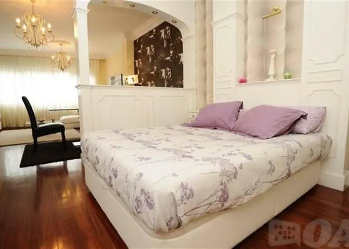 Frente Al Guggenheim Con Wifi Y Parking Privado Zbe -bajas Emisiones Gratis