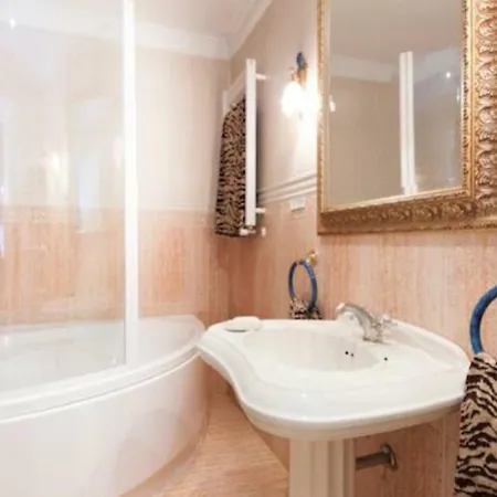 Apartamento Frente Al Guggenheim Con Wifi Y Parking Privado Gratis Apartment *